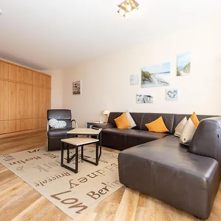 Apartment Trafalgar 222