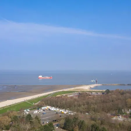 Trafalgar 222 Apartman *